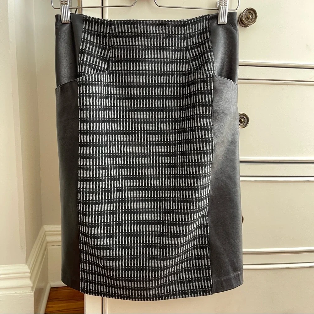 Nanette Lenore Leather side panel skirt - Picture 1 of 7